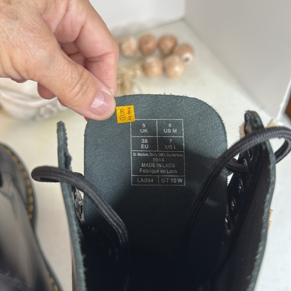 DR MARTENS BLACK 1914 SMOOTH LEATHER HIGH LACE UP BOOTS SIZE 7 NWOB - Picture 6 of 12